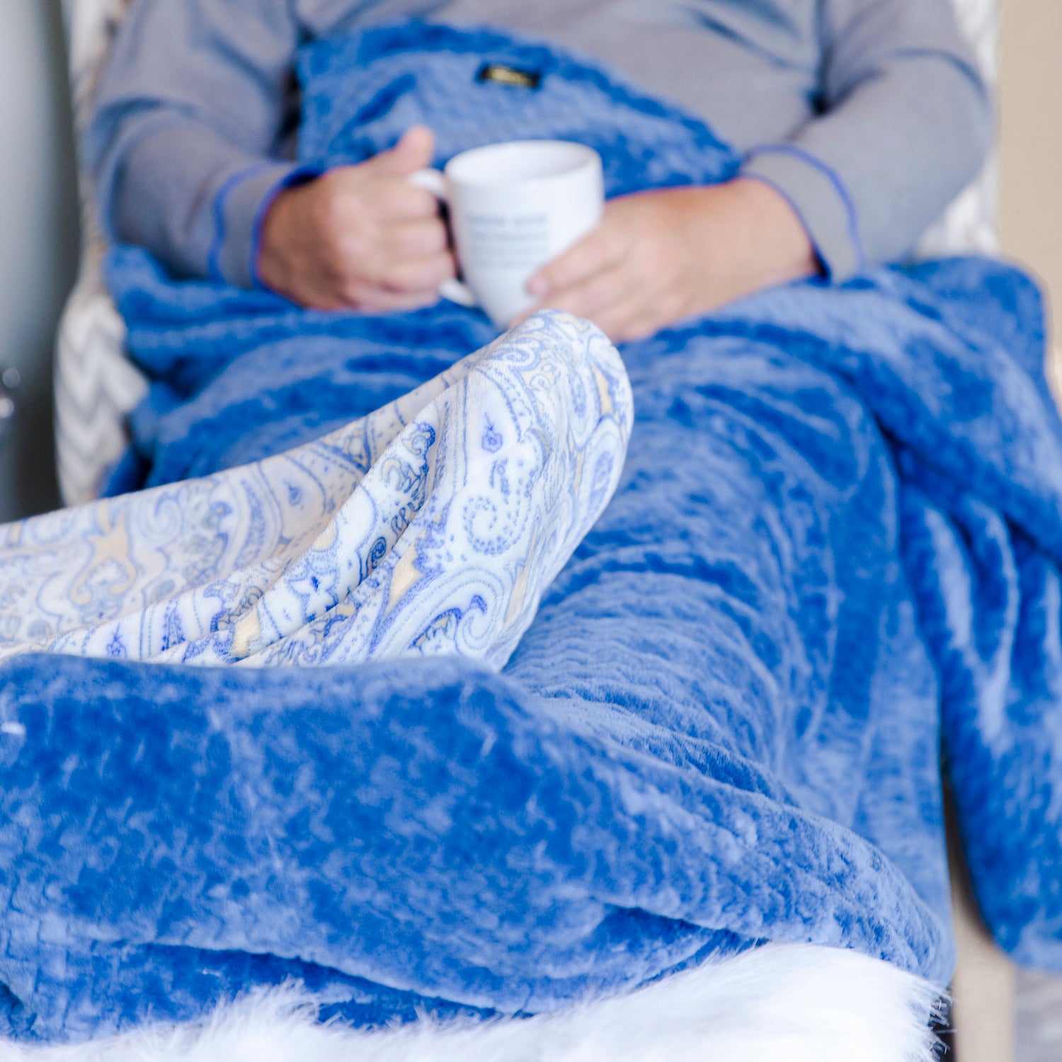 THE BLANKET YOU NEVER KNEW YOU NEEDED.