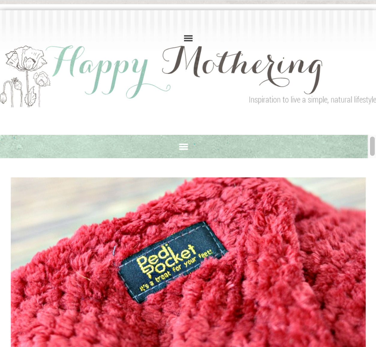 5 Christmas Gift Ideas for Travel Aficionados - Happy Mothering