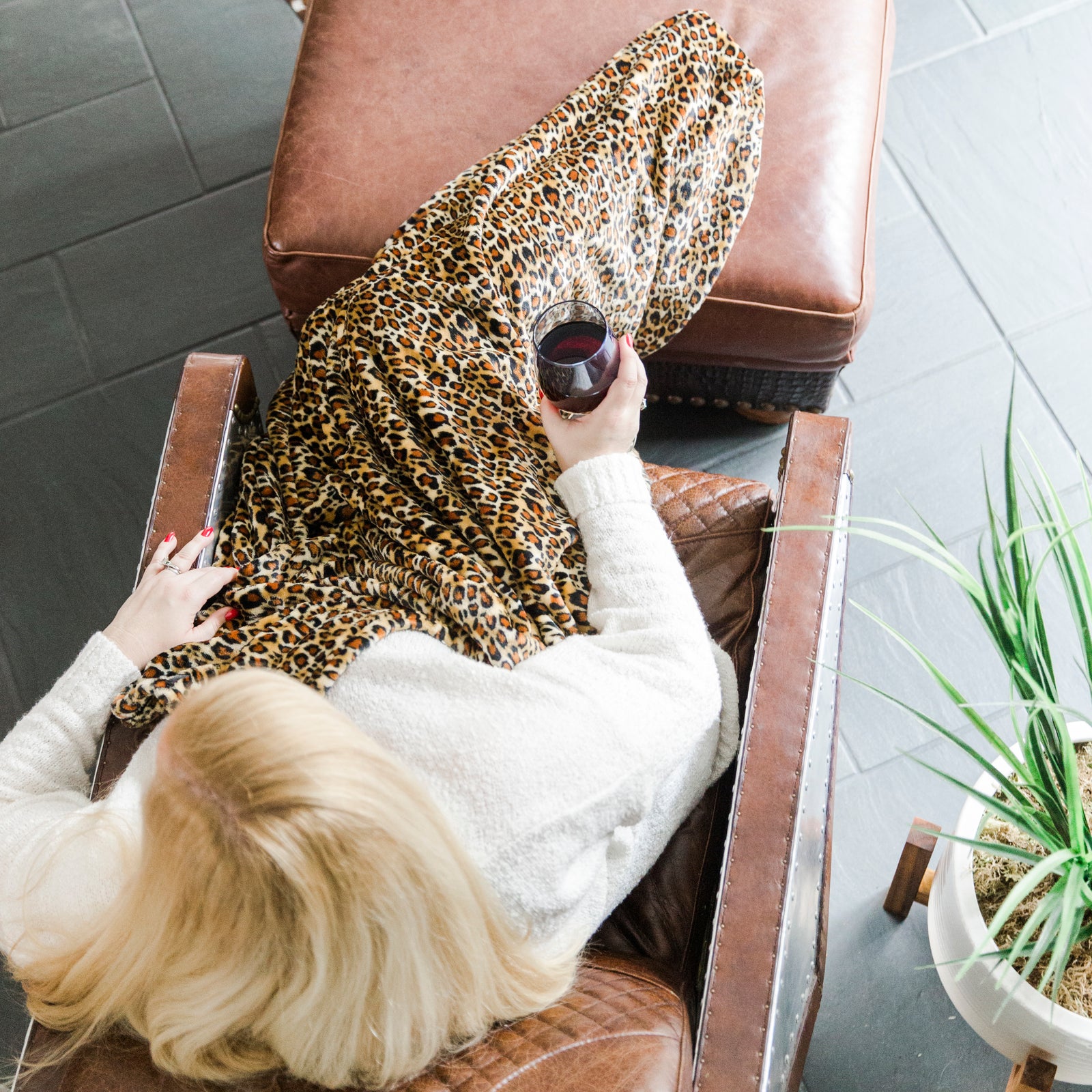 LUX Luscious Leopard: Sherpa Lined